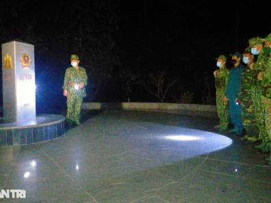 "Tự hào là người lính biên phòng canh cho dân đón Tết"
