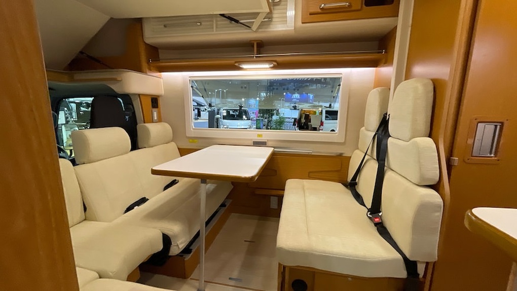 Những chiếc xe nhỏ xinh nhưng có thể cõng cả thế giới trên 4 bánh - 14 Những chiếc xe nhỏ xinh nhưng có thể cõng cả thế giới trên 4 bánh - 14