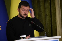 Ông Zelensky bất ngờ hủy hẹn với Thượng viện Mỹ, viện trợ Ukraine bấp bênh