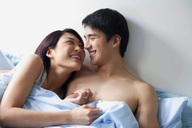 Đêm tân hôn, tôi hốt hoảng khi lần đầu "thân mật" với vợ