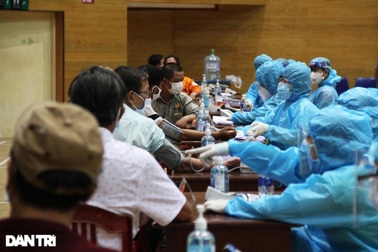 5 năm Covid-19: Bài học vaccine