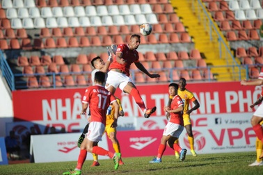 CLB Hải Phòng đánh rơi chiến thắng trước Hồng Lĩnh Hà Tĩnh