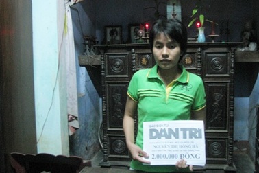 Quà nhân ái đến với gia đình sinh linh bé nhỏ vừa ra đi