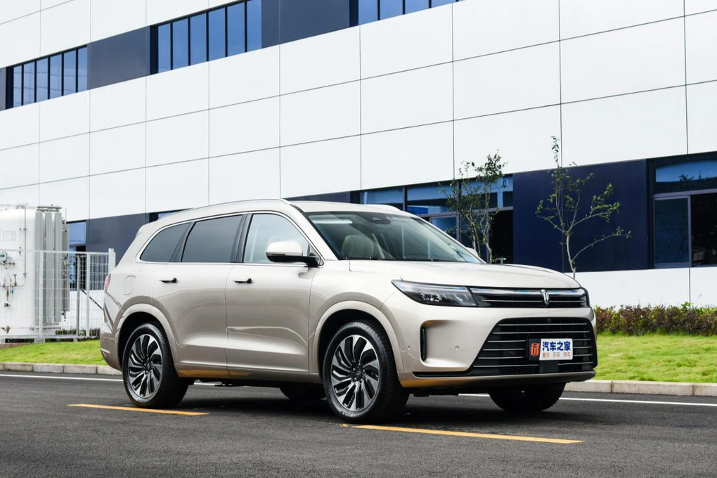 SUV điện của Huawei có gì đặc biệt mà chốt sale 20.000 xe chỉ sau 4 giờ? - 2 SUV điện của Huawei có gì đặc biệt mà chốt sale 20.000 xe chỉ sau 4 giờ? - 2