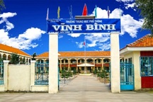 Mâu thuẫn khi chơi thể thao, thầy giáo nhờ em đến “xử” đồng nghiệp?