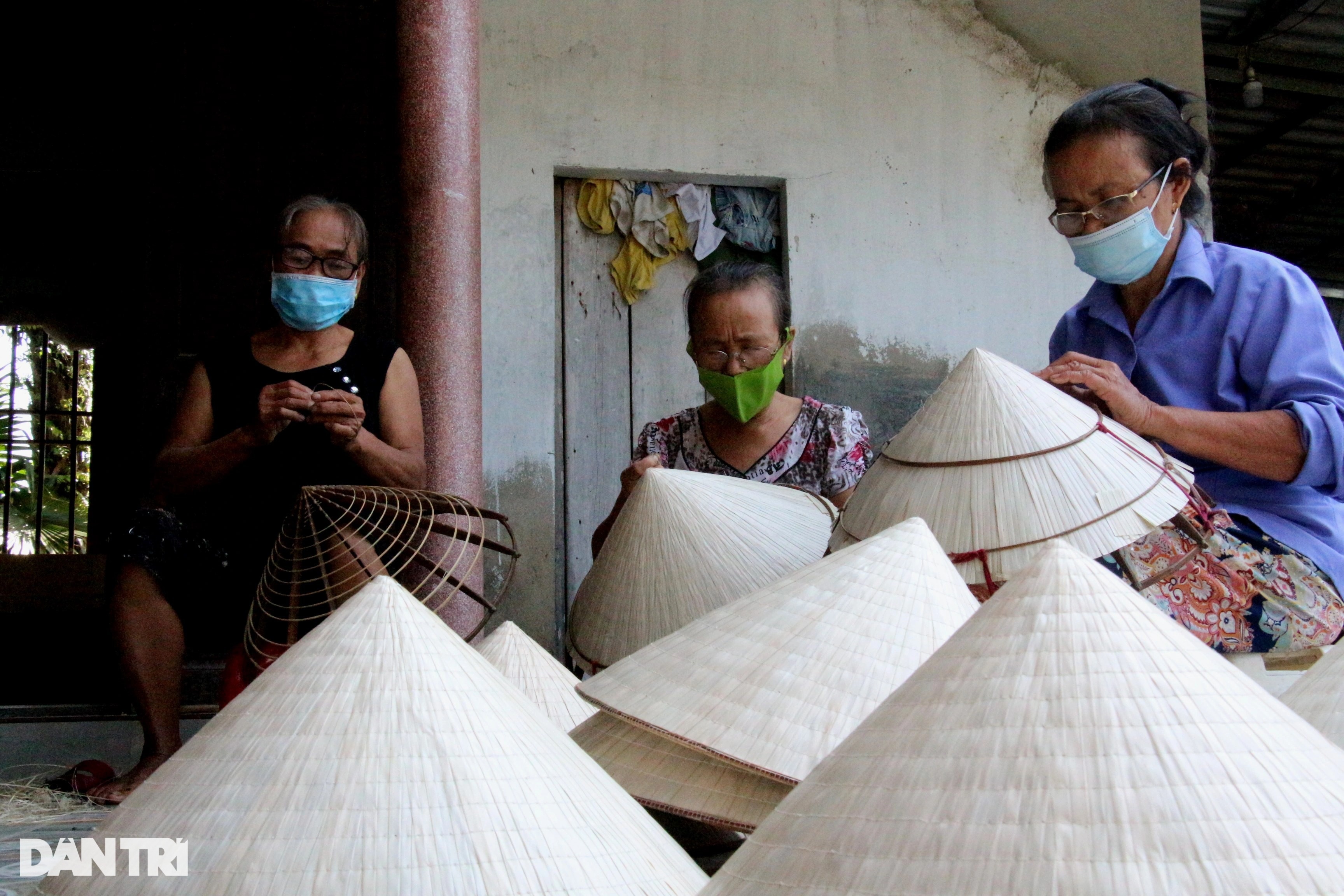 Về làng quê có truyền thống hơn 100 năm làm nghề xỏ lá - 5