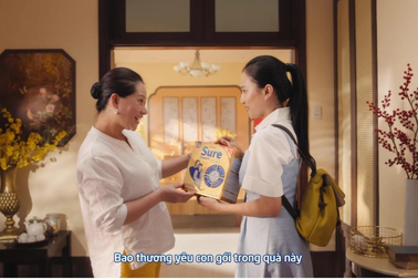 Bài học tặng quà ngày Tết dành cho cha mẹ của cô gái 35 tuổi