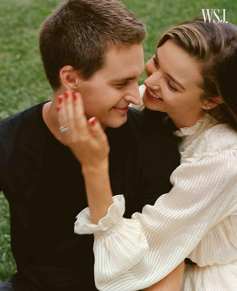 Chồng trẻ tỷ phú của Miranda Kerr tiết lộ quan hệ với con riêng của vợ - 2 Chồng trẻ tỷ phú của Miranda Kerr tiết lộ quan hệ với con riêng của vợ - 2