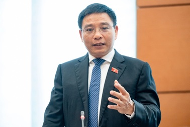 "Lập trung tâm tài chính quốc tế chỉ có hiệu quả ít hoặc hiệu quả nhiều"