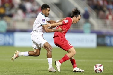 Tiền vệ Tuấn Anh trải lòng sau trận thua Indonesia