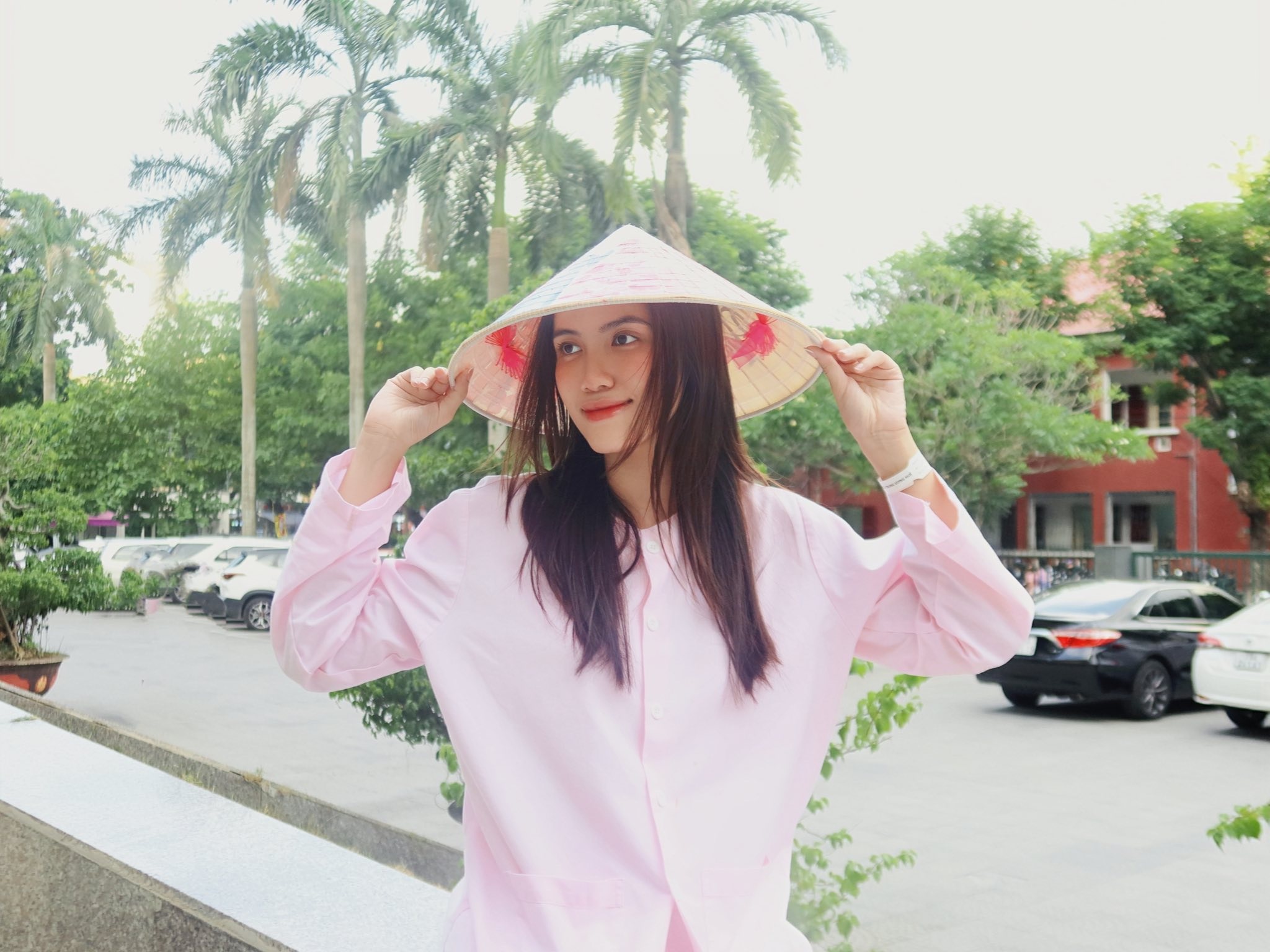 Á hậu Việt mắc khối u, nguy cơ liệt tuổi 24: Hành trình chiến đấu xúc động - 6 Á hậu Việt mắc khối u, nguy cơ liệt tuổi 24: Hành trình chiến đấu xúc động - 6