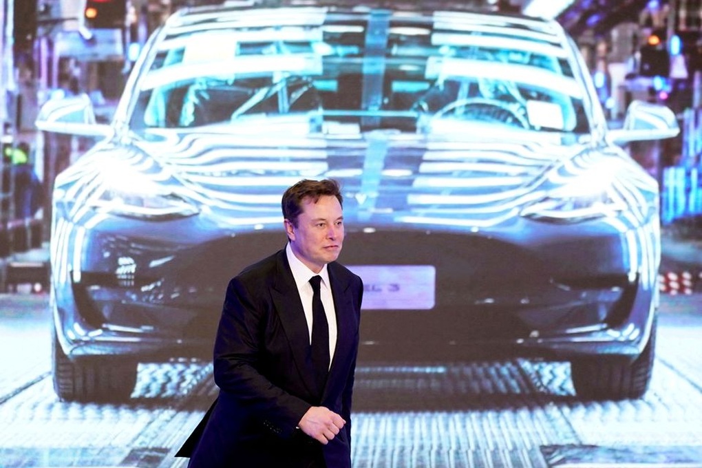 Elon Musk kiếm được hàng tỷ USD nhờ thương vụ với Twitter - 1 Elon Musk kiếm được hàng tỷ USD nhờ thương vụ với Twitter - 1