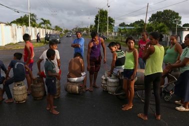 Dự án Trung Quốc tại Venezuela “đút túi” trăm triệu USD nhưng dân địa phương thất nghiệp, chết đói