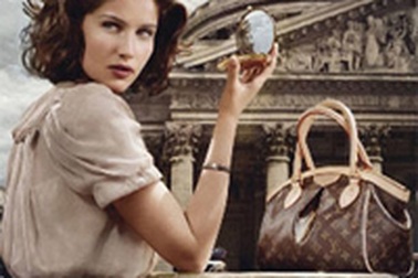 “Biểu tượng nước Pháp” quảng cáo cho LV