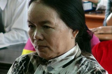 Vợ nguyên Viện trưởng Viện kiểm sát lừa đảo hàng chục tỉ đồng 