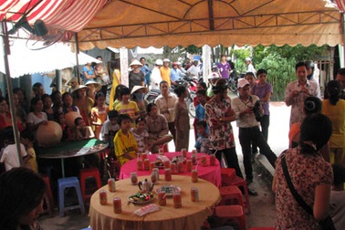 Nghẹn ngào ngày trở về của cô dâu Việt xấu số 