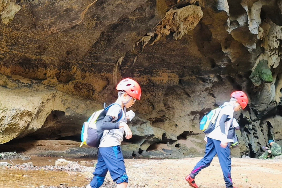 Mẹ bỏ việc ở nhà, hai con cùng lập kỳ tích điểm toán cao nhất thế giới - 9 Mẹ bỏ việc ở nhà, hai con cùng lập kỳ tích điểm toán cao nhất thế giới - 9