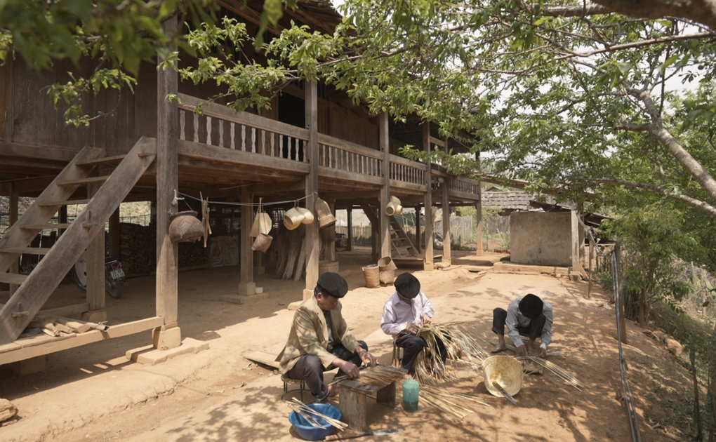 Nghề đan mây, tre ở vùng cao Ngọc Chiến Sơn La - 1 Nghề đan mây, tre ở vùng cao Ngọc Chiến Sơn La - 1