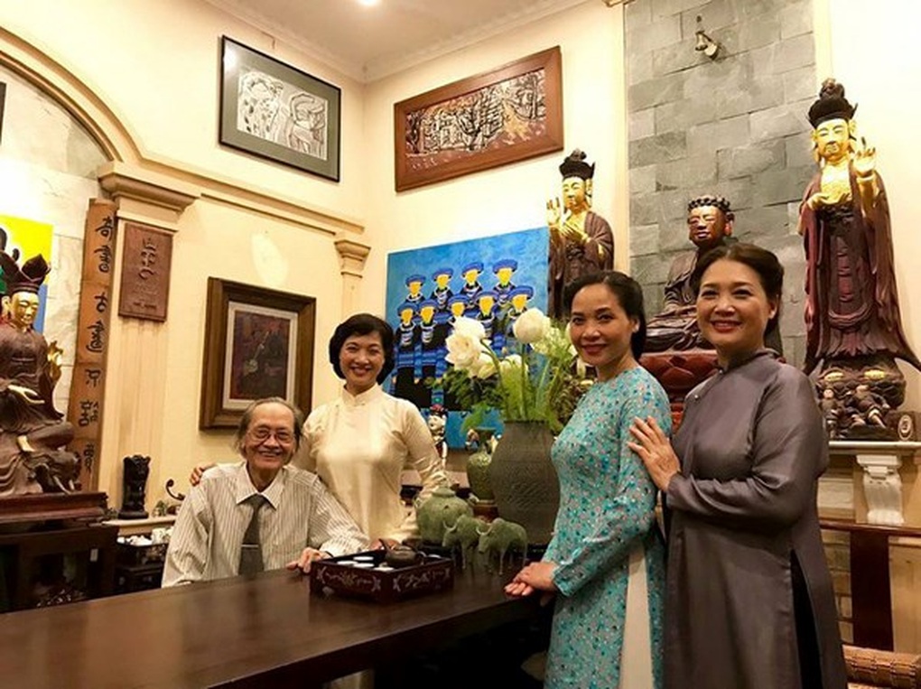 NSND Trần Tiến - bố NSND Lê Khanh qua đời - 3 NSND Trần Tiến - bố NSND Lê Khanh qua đời - 3
