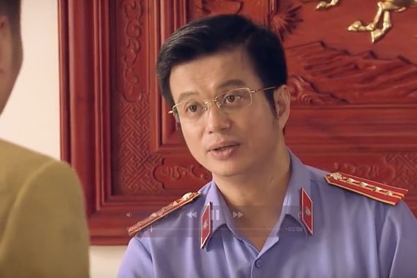 Diễn viên Bá Anh: “Tôi thần tượng cố nghệ sĩ Chánh Tín” - 2