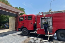 Cháy phòng thí nghiệm ở Trường THPT chuyên Phan Bội Châu