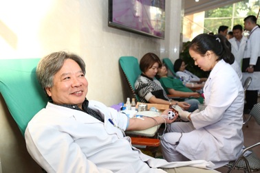 Bệnh viện Việt Đức: Cần 200 người hiến máu mỗi ngày mới đủ cho điều trị