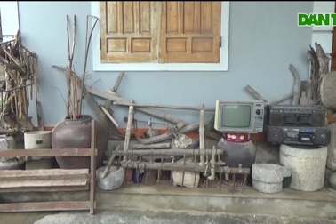 Bộ sưu tập nông cụ cổ của người đàn ông xứ Nghệ