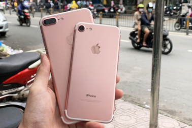 Nhà bán lẻ đồng loạt giảm giá iPhone cũ, mở đường cho iPhone 12