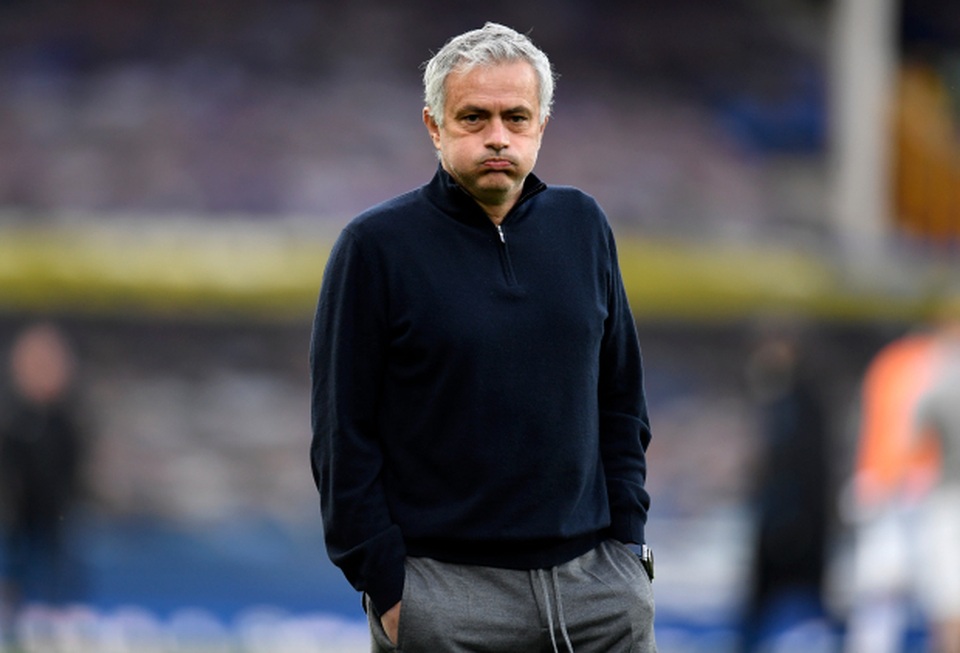 HLV Mourinho chính thức bị sa thải ở Tottenham - 1 HLV Mourinho chính thức bị sa thải ở Tottenham - 1