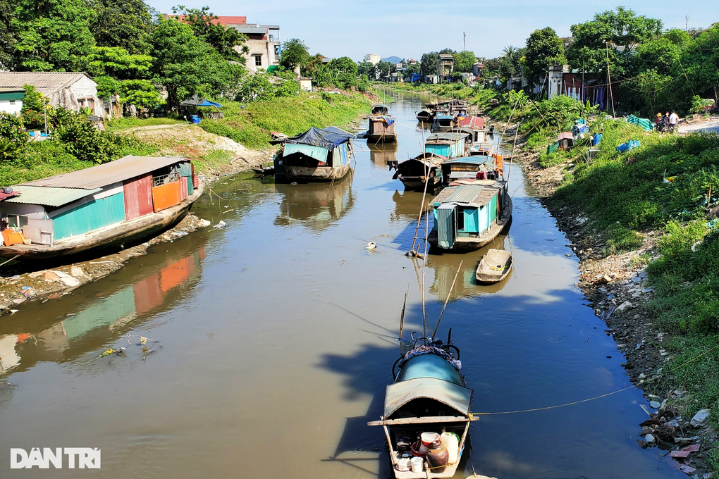 Giấc mơ lên cạn của anh Hùng tàn tật - 7 Giấc mơ lên cạn của anh Hùng tàn tật - 7