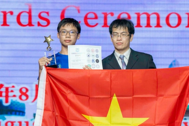 Nam sinh "trường làng" đạt điểm toán thứ nhì châu Á sau 3 tuần luyện thi