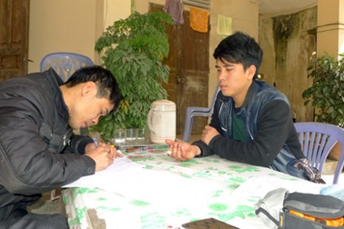 Nhân viên bán vé xe buýt "xử" nhân viên kiểm tra lộ trình 