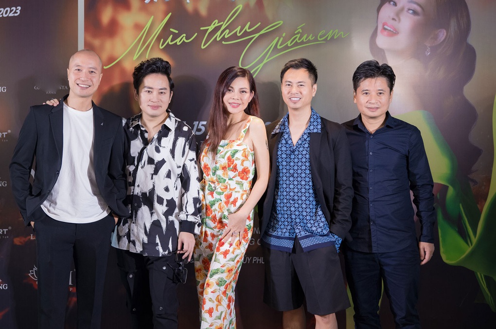 Ngọc Anh 3A: U50 được là đàn bà thực thụ, tiết lộ bất ngờ về chồng Tây - 4 Ngọc Anh 3A: U50 được là đàn bà thực thụ, tiết lộ bất ngờ về chồng Tây - 4