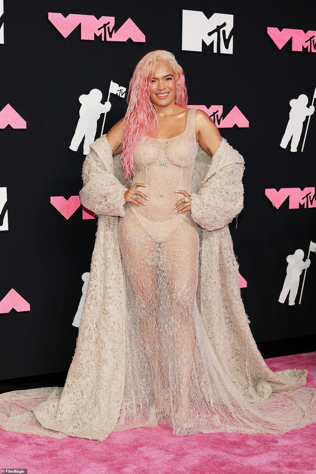 Những ngôi sao ăn vận táo bạo nhất lễ trao giải MTV Video Music Awards - 6 Những ngôi sao ăn vận táo bạo nhất lễ trao giải MTV Video Music Awards - 6
