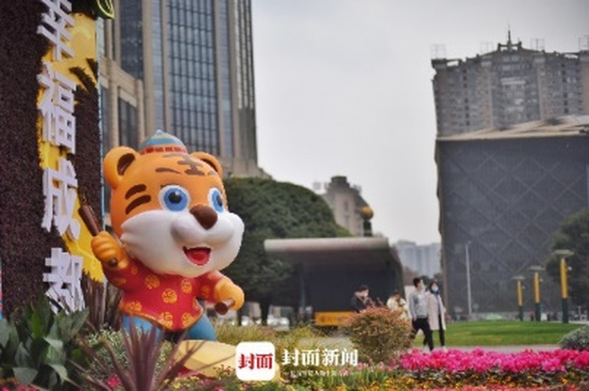 Tượng hổ ở các nước láng giềng chào đón năm Dần như thế nào? - 3 Tượng hổ ở các nước láng giềng chào đón năm Dần như thế nào? - 3