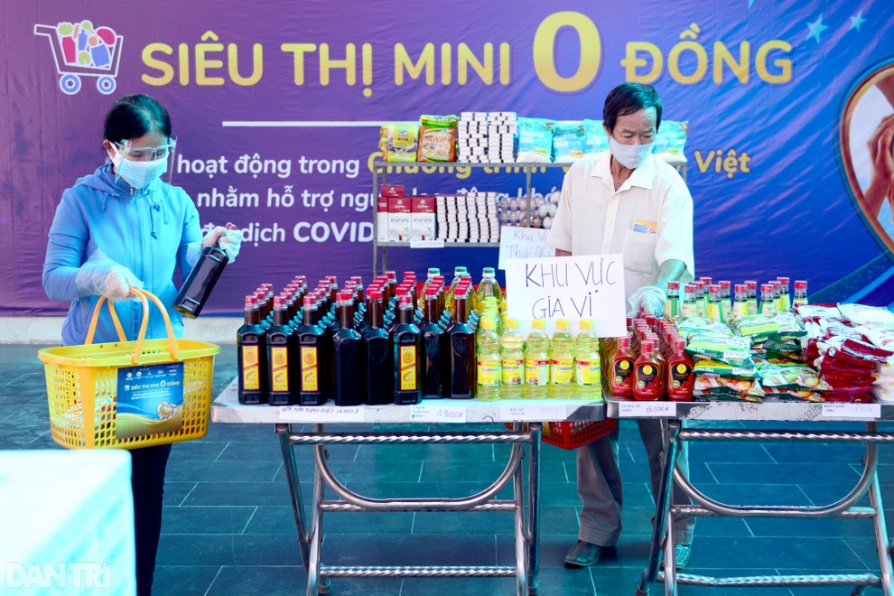 Siêu thị 0 đồng.jpg Siêu thị 0 đồng.jpg
