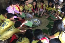 Phụ huynh lo vì ngày nghỉ Tết chỉ bằng một nửa của con