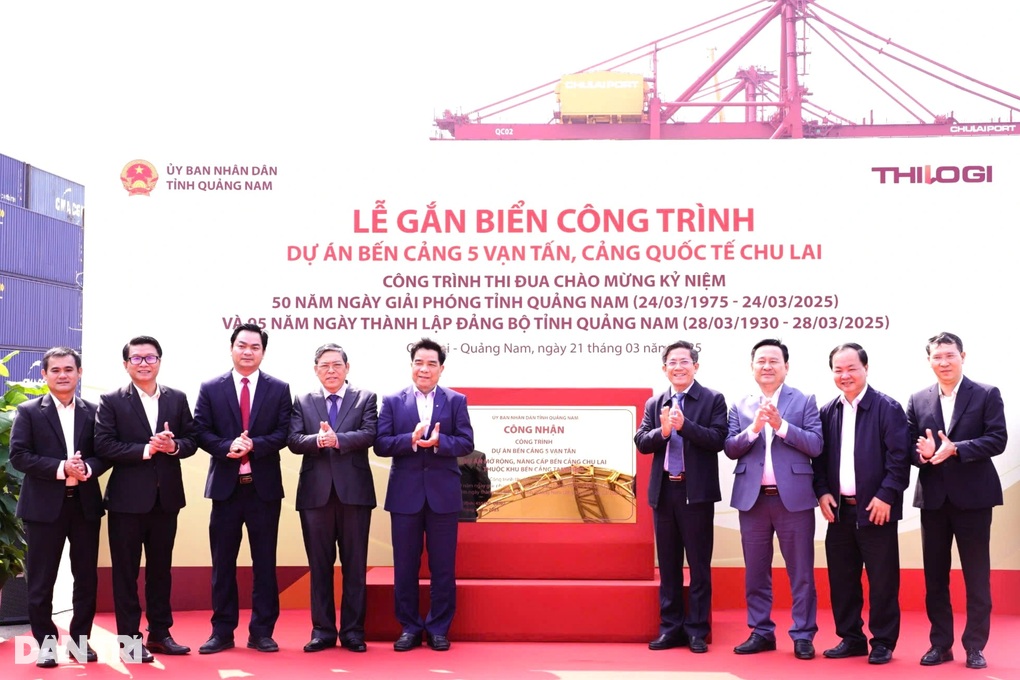 Khởi công và khánh thành các dự án quan trọng chào mừng 50 năm giải phóng - 3 Khởi công và khánh thành các dự án quan trọng chào mừng 50 năm giải phóng - 3