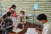 Chủ tịch TPHCM: Cán bộ không lo cơm áo gạo tiền mới an tâm phụng sự