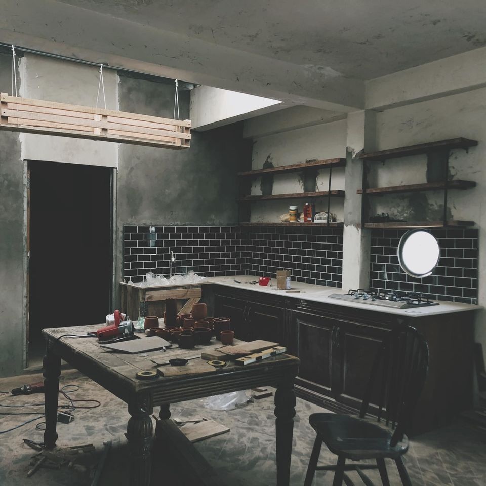 Với 200 triệu đồng ông bố Việt cải tạo nhà kho cũ thành tổ ấm tặng con trai - 2