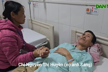 Người vợ ung thư nghẹn ngào trước số tiền 80 triệu đồng cứu mạng chồng