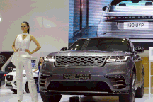 Chỉ sau nửa năm ra đời, Range Rover Velar đã có mặt tại Việt Nam