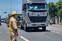 Chủ tịch Đà Nẵng gửi thư đề nghị hỗ trợ người dân ở TPHCM về quê