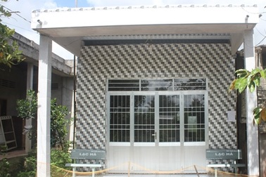 Em vợ Bí thư xã "lĩnh" 2 suất xây nhà tình thương: Đơn vị vận động tài trợ bị “qua mặt”!