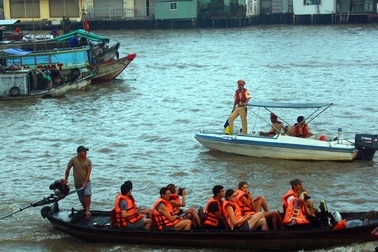 Cảnh sát đường thủy được phép hóa trang khi tuần tra