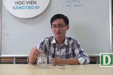 Bí mật của trò “ảo thuật” làm nước đông cứng thành băng ngay lập tức