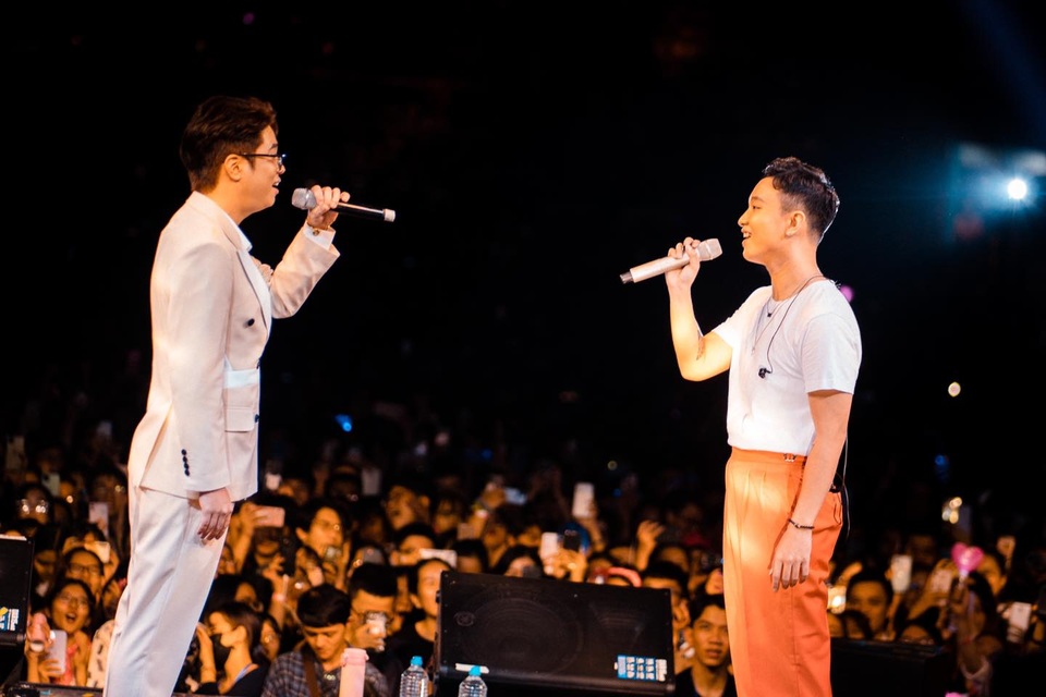 Hoàng Dũng: Tôi từng yêu rất nhiều và yêu cả người hơn tuổi mình - 2 Hoàng Dũng: Tôi từng yêu rất nhiều và yêu cả người hơn tuổi mình - 2