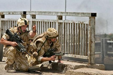 “Các tướng Mỹ và tướng Anh thù hằn nhau nghiêm trọng”