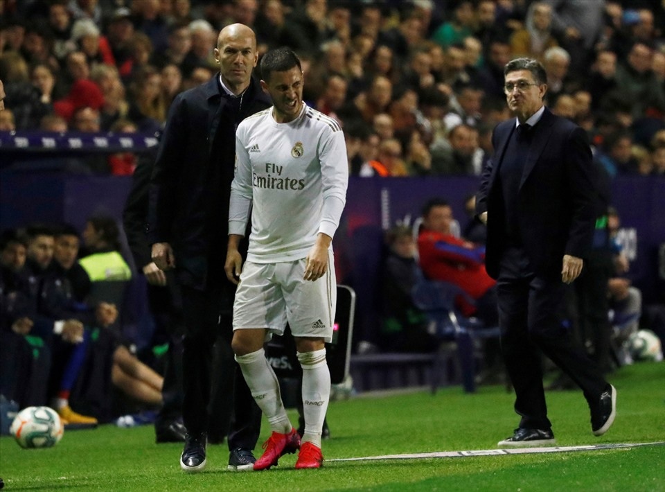 Real Madrid gồng mình “nuôi báo cô” Eden Hazard - 1 Real Madrid gồng mình “nuôi báo cô” Eden Hazard - 1