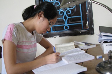 Thủ khoa ĐH Ngoại thương đến từ xứ Nghệ